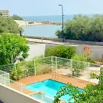 #sete Front De Piscine Box Prive Clim דירה Sète