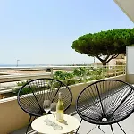 #sete Front De Piscine Box Prive Clim דירה Sète